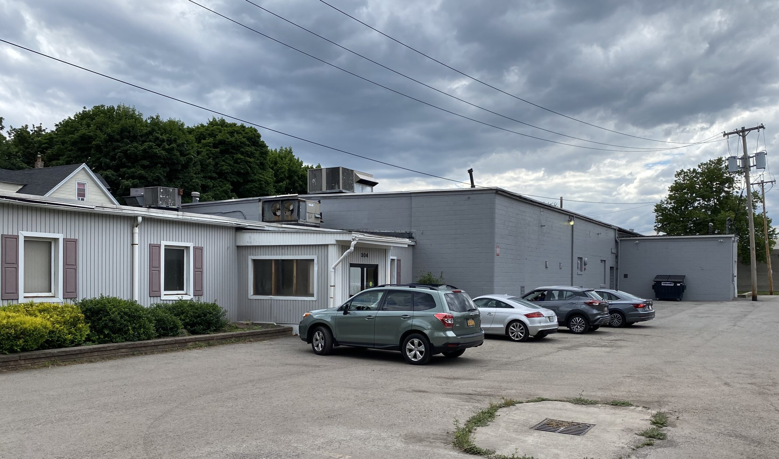 Industrial Building FOR SALE