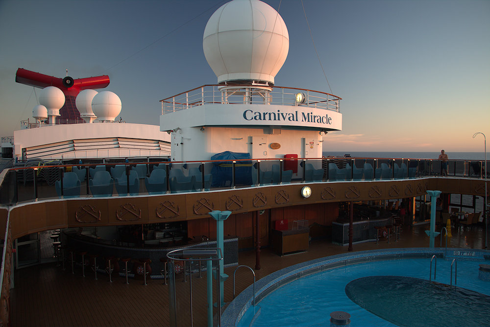 Jim Zim's Carnival Miracle cruise ship review