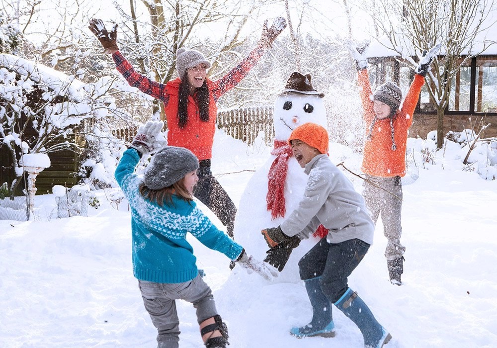 Jindy Snow is your friendly, local and online Jindabyne Ski Hire shop.