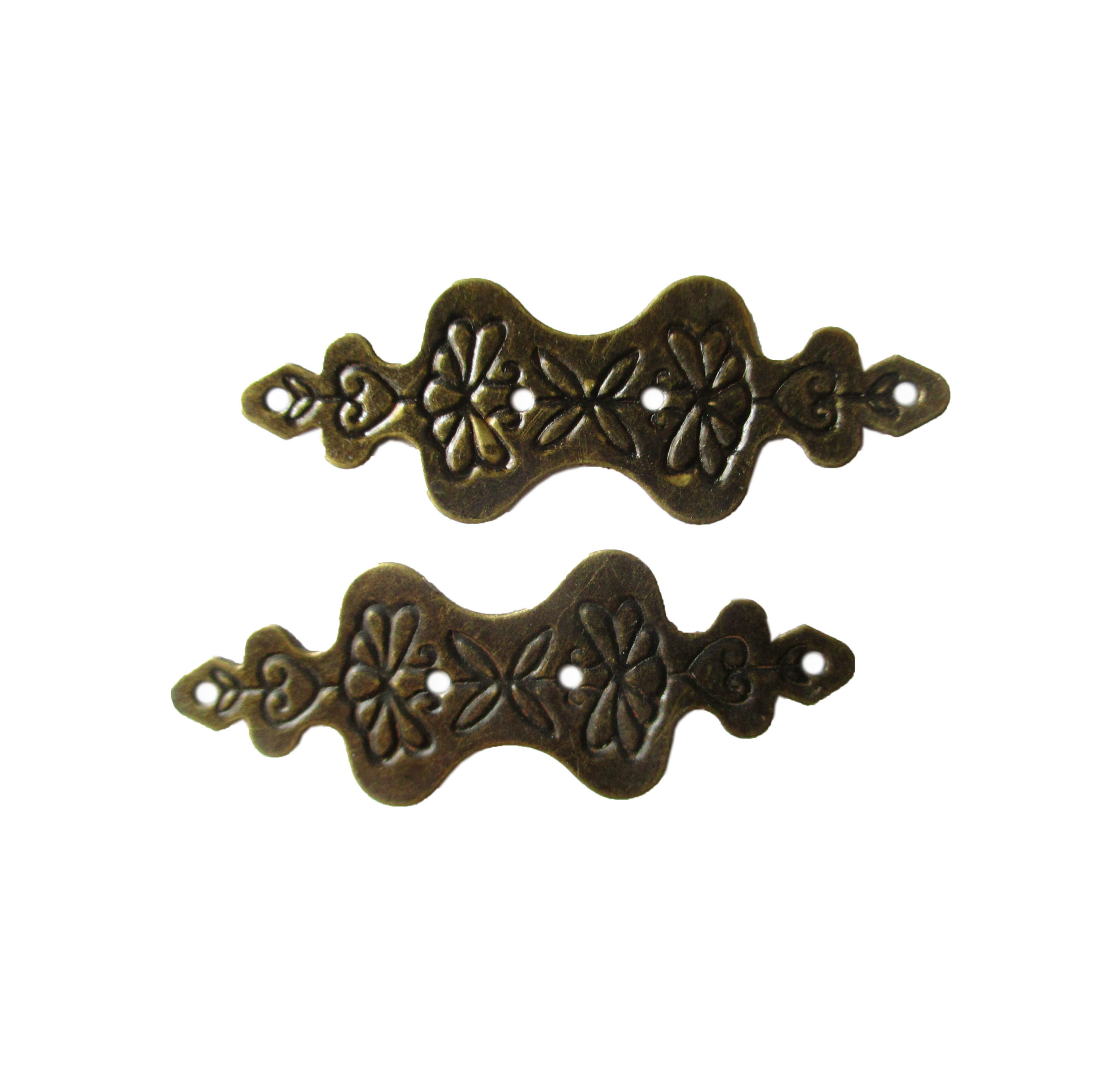 Metal Corners Brackets for Boxes Antique Brass 56x20mm with nails Pkt 4