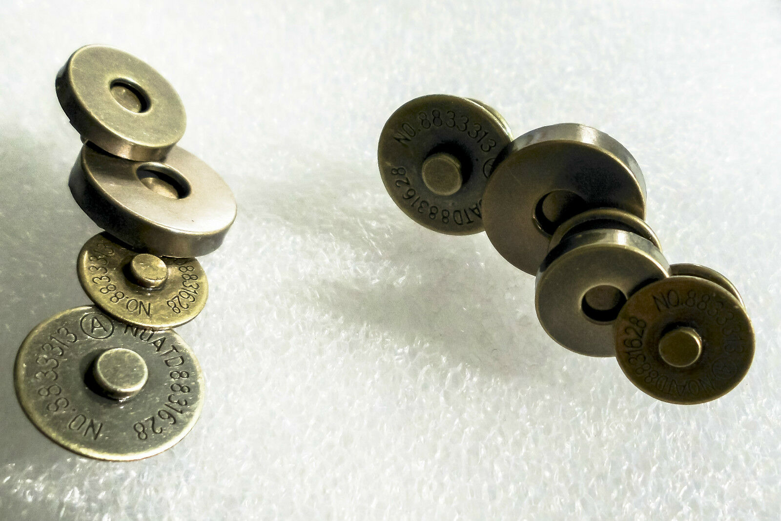 Catches Latches Antique Brass Snaps with legs or caps size 18mm or 14mm Jaszitup