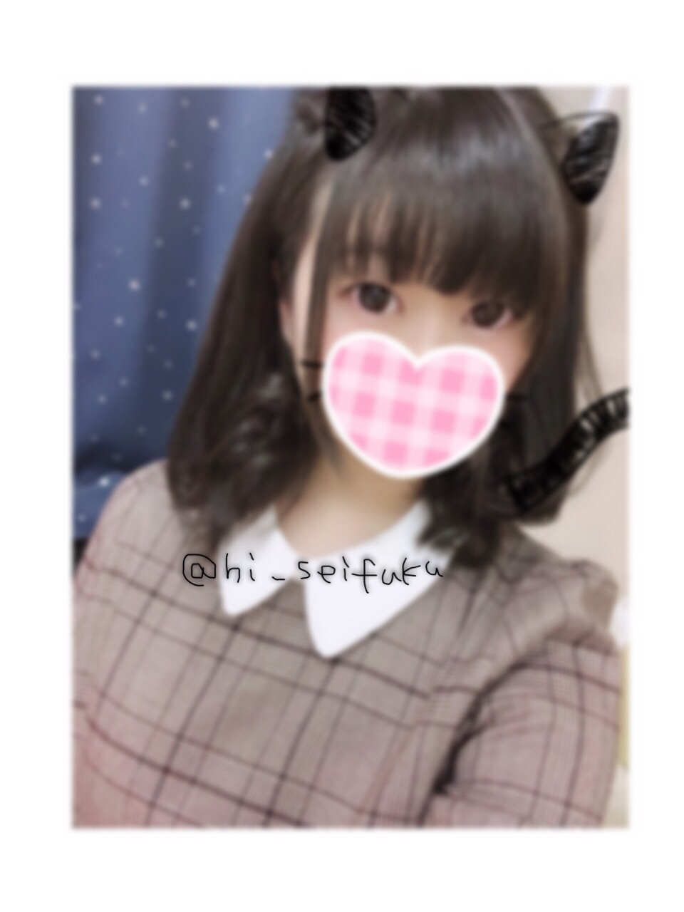 {CAPTION}