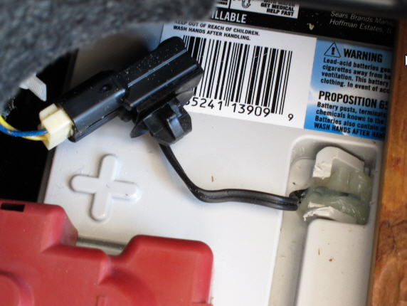 Replacing the 12 volt battery in a 2007 Camry Hybrid