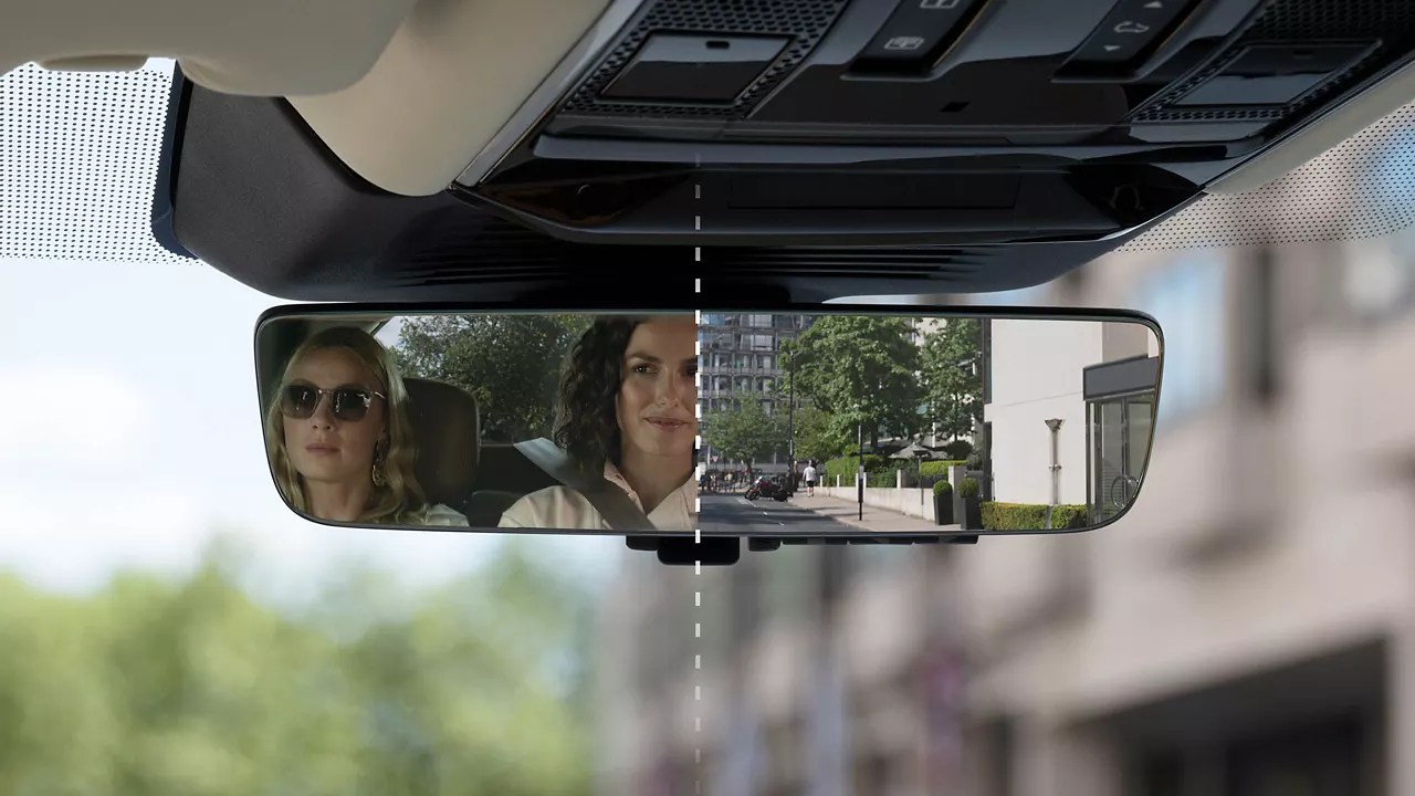 Range Rover 2024 Luxury 7 seater SUV Range Rover