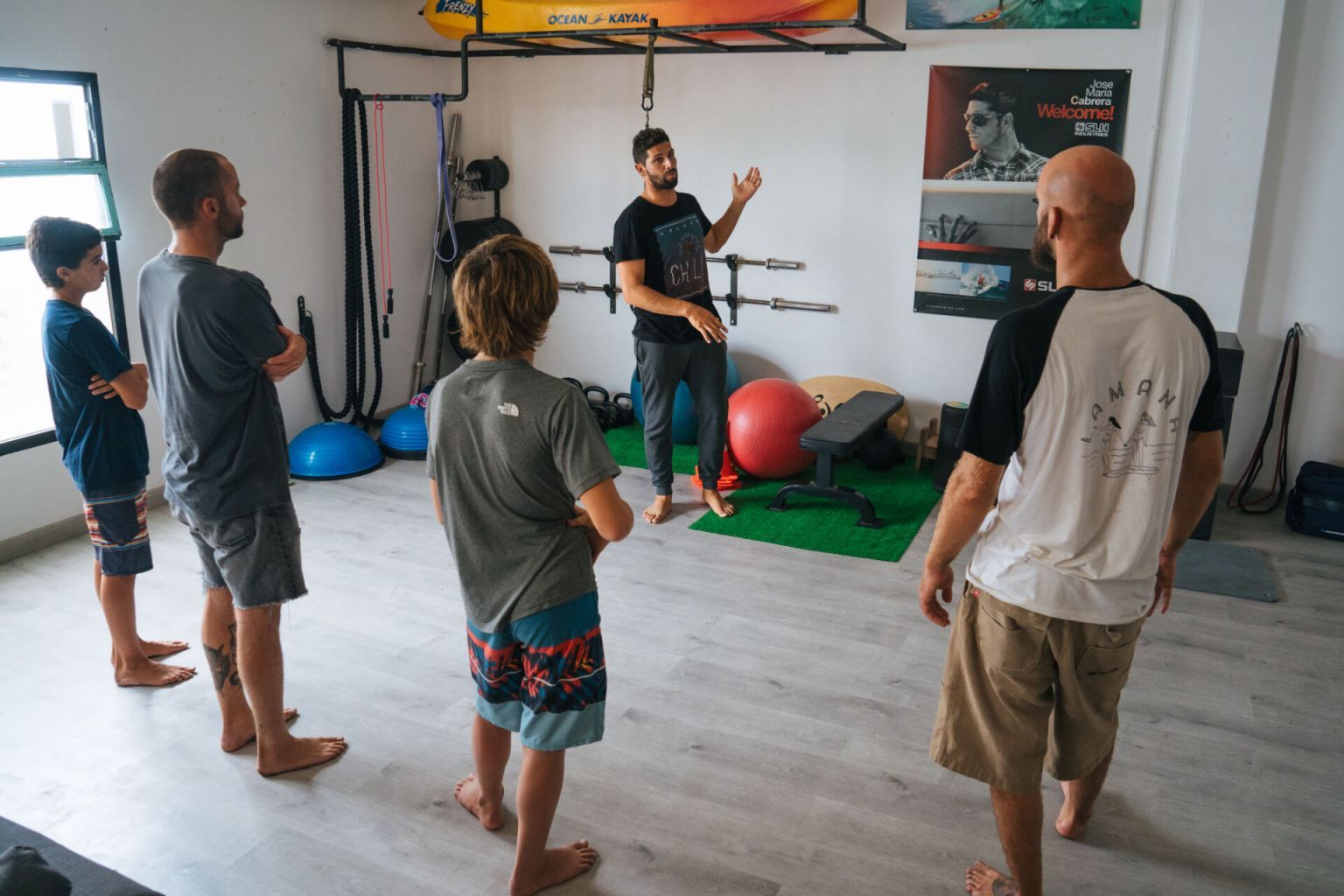 Surf: Guía básica paso a paso para iniciarte en este emocionante.