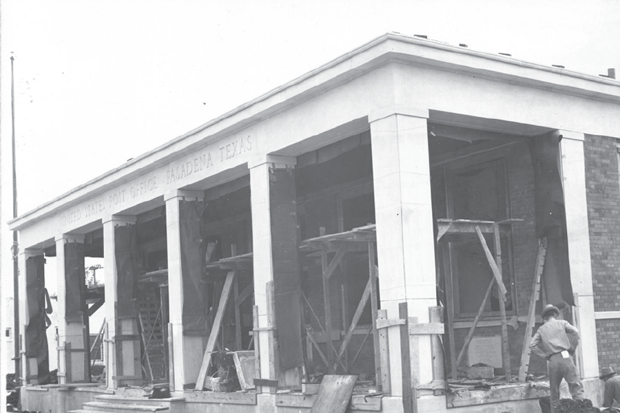 Historic Pasadena Post Office J. Morales