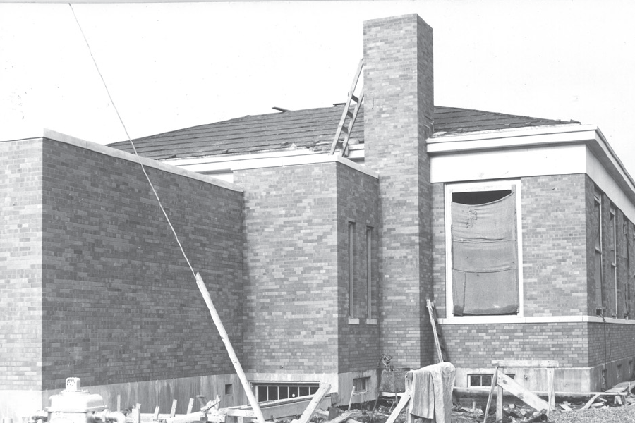 Historic Pasadena Post Office J. Morales