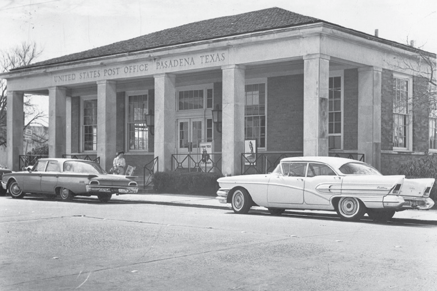 Historic Pasadena Post Office J. Morales