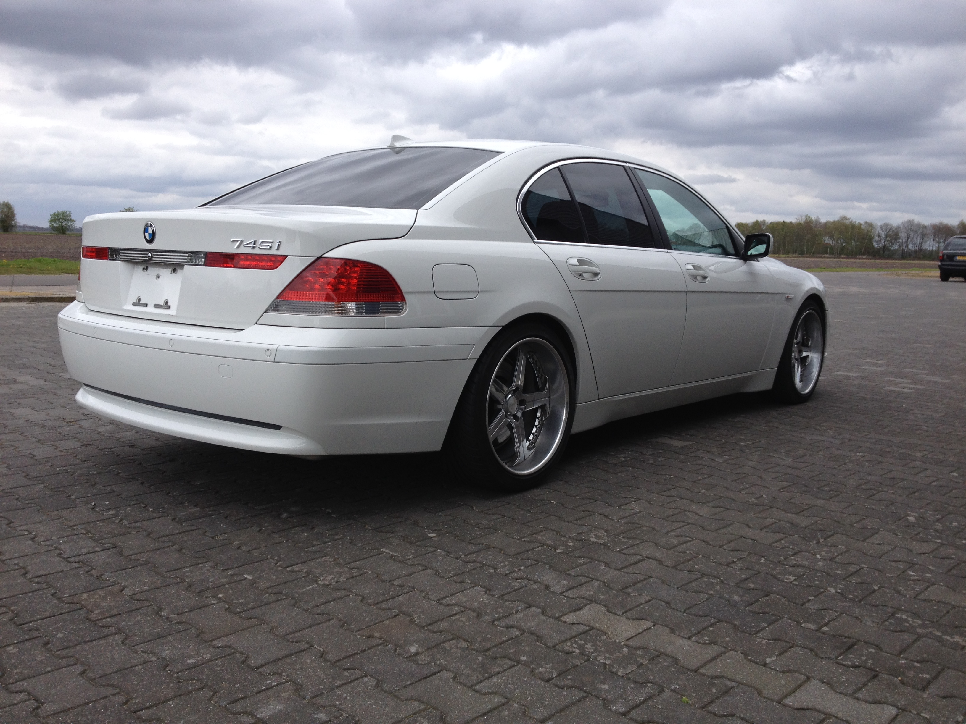 BMW 745I E65 2002 Review & TestDrive