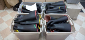 Electrical Glove Sizing [With Size Chart]