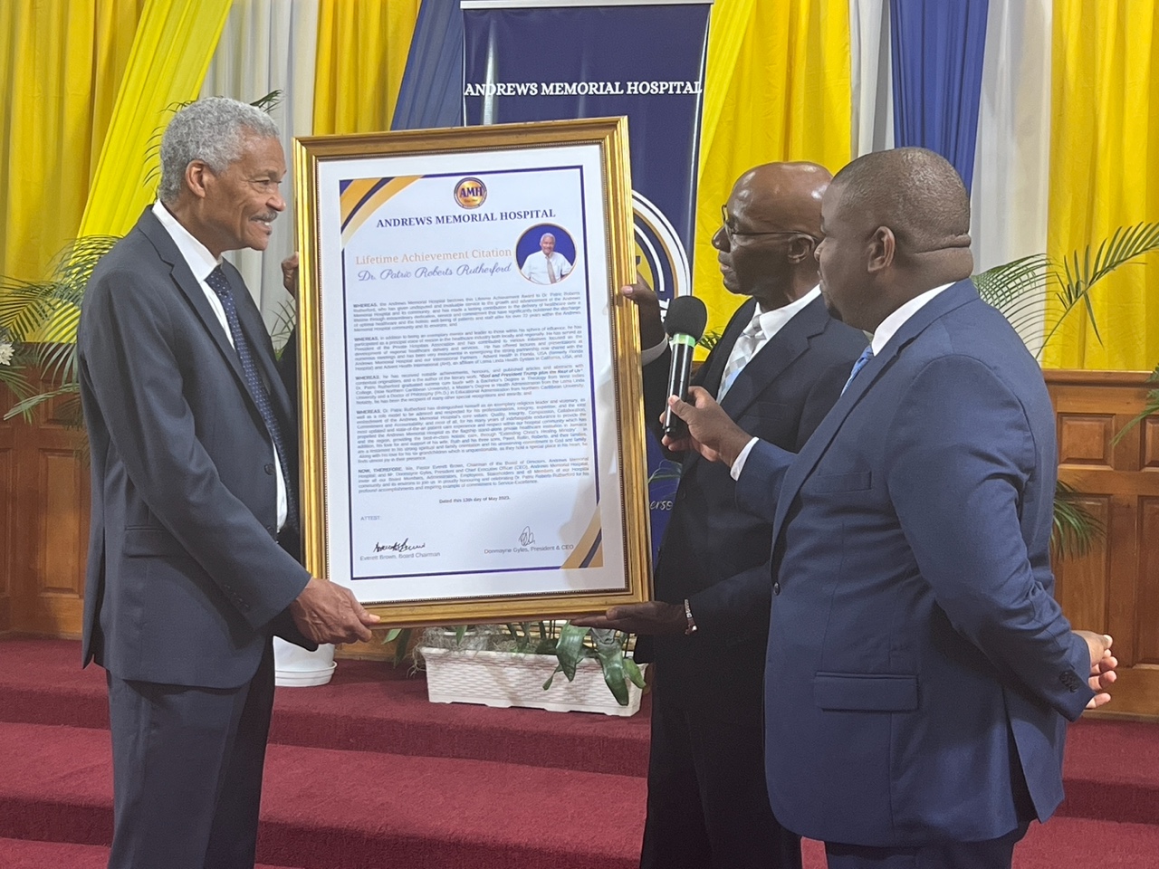 Andrews Memorial Hospital Honours Retired President/CEO Jamaica Union Conference of Seventh