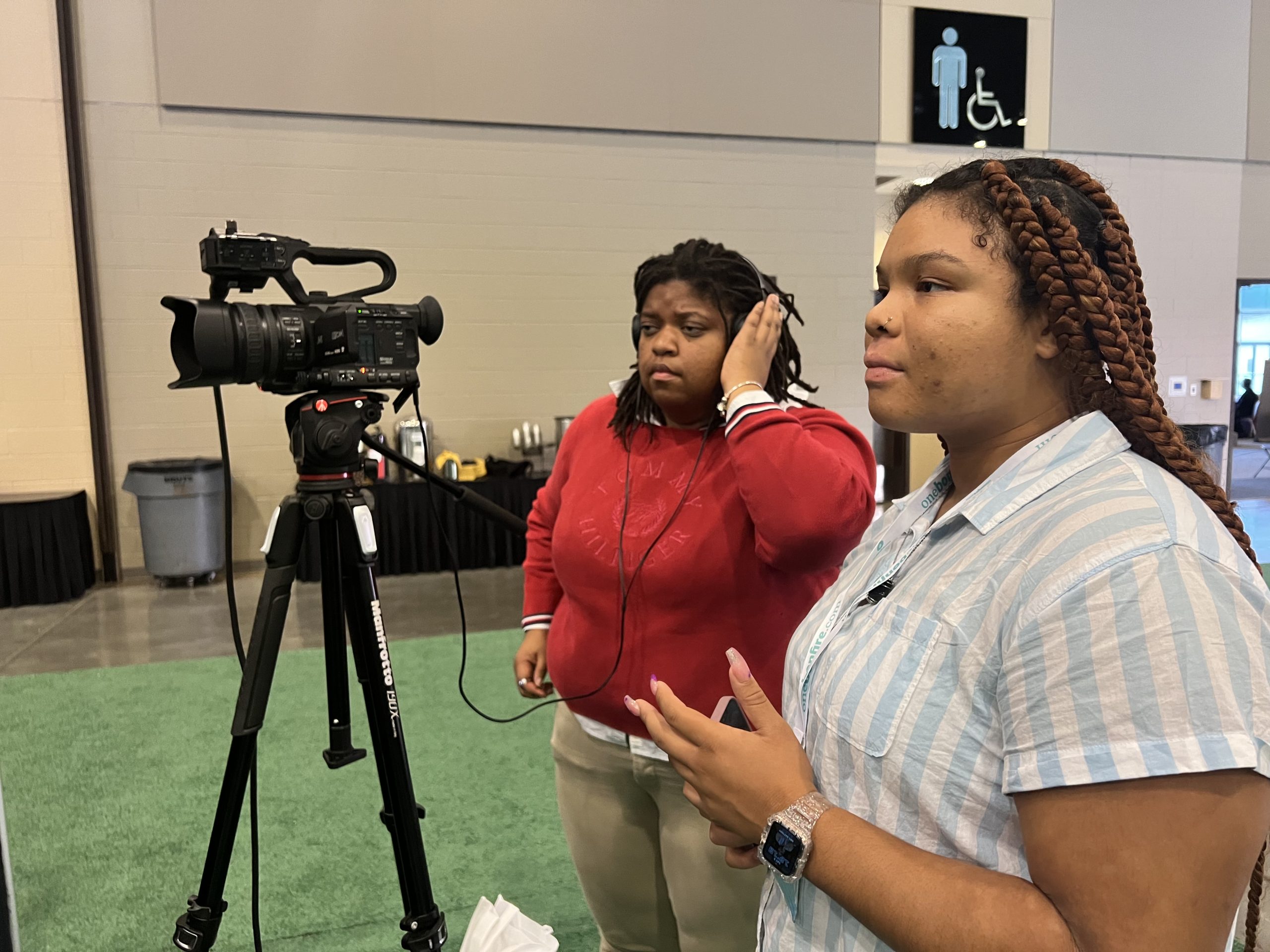 The story behind these stories JNM Showcase(03)