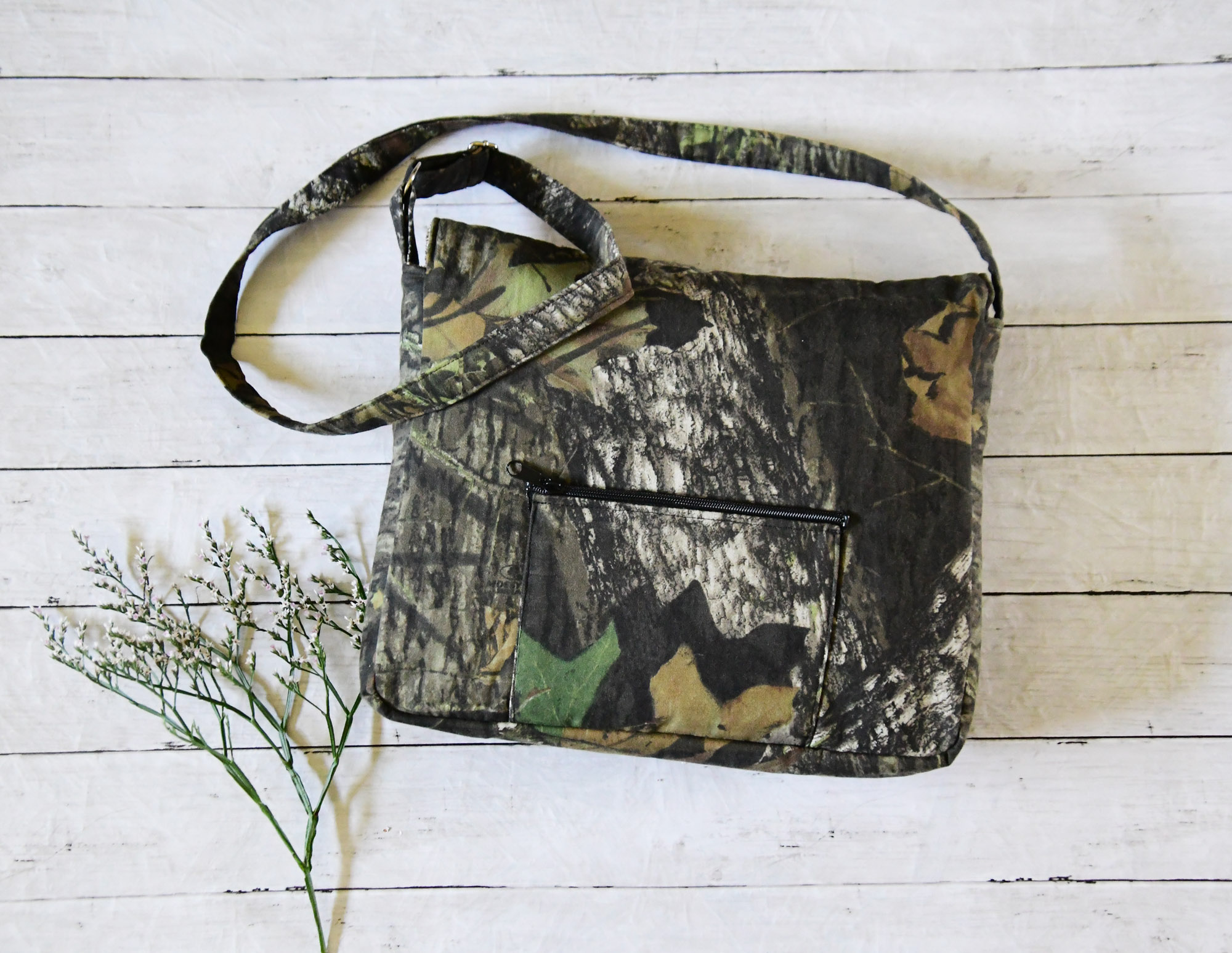 Camouflage Messenger Bag Joanna Stanek