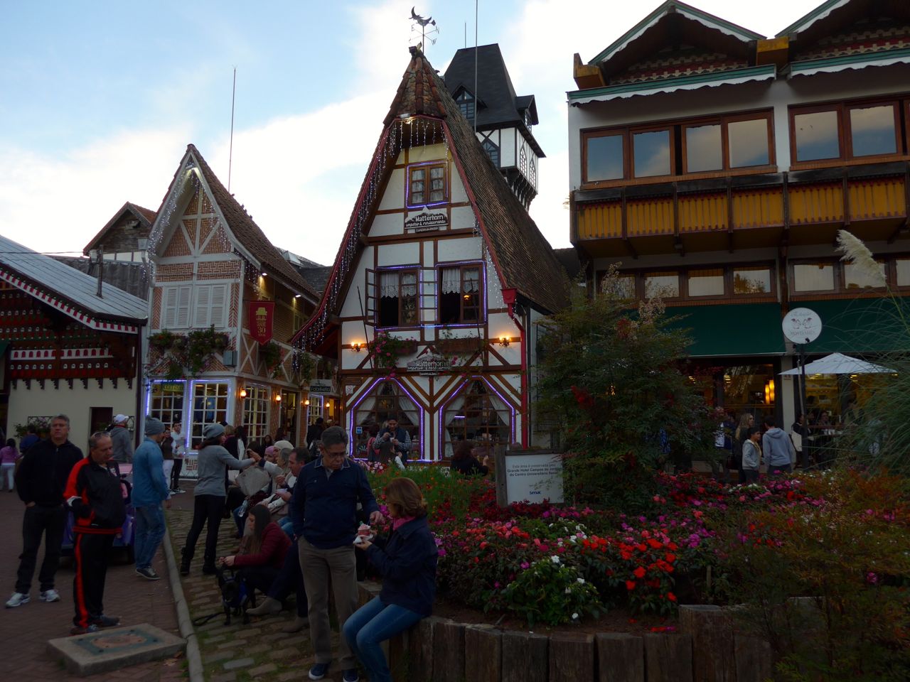 O HORTO FLORESTAL DE CAMPOS DO JORDÃO Um Pouquinho de Cada Lugar