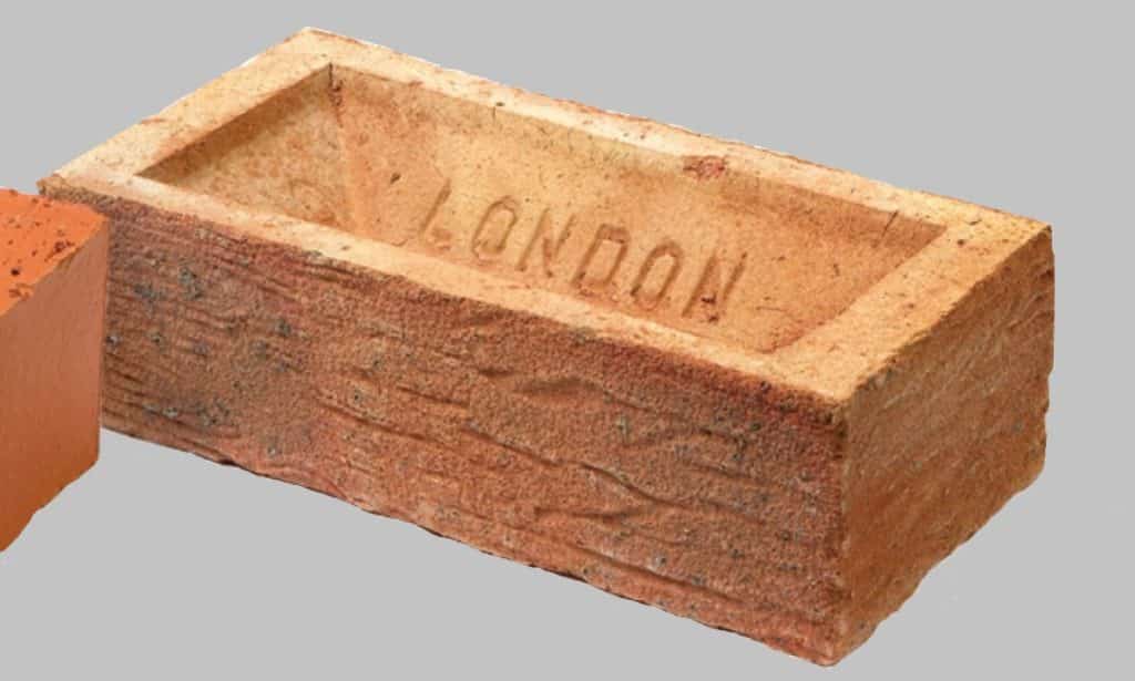 brick frog