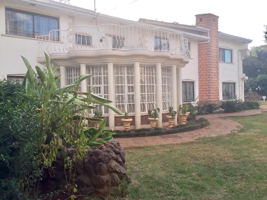 Executive Townhouse for sell in Lavington Joe Musyoki Consultants