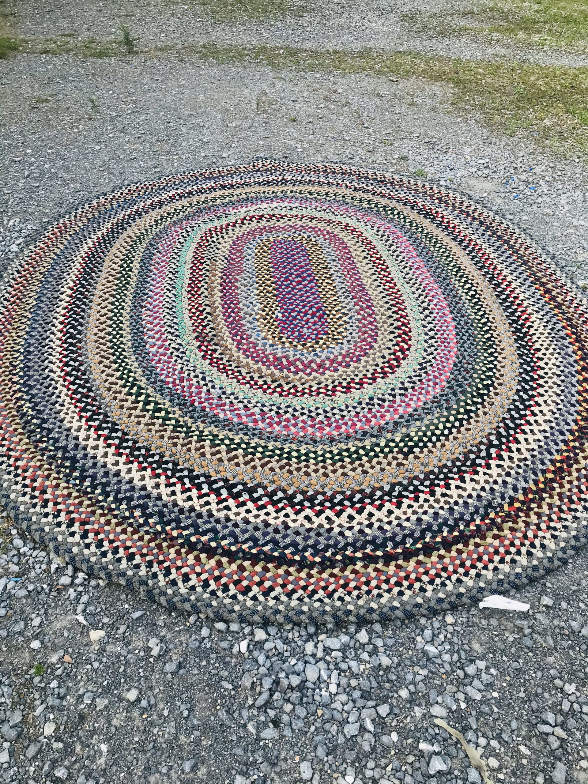 Vintage Braided Rug. RR3458 joenevo