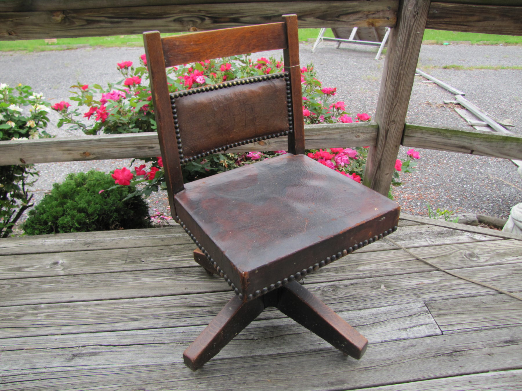 Superb Gustav Stickley Office Swivel Chair w4276 joenevo