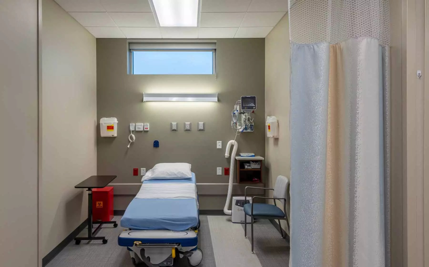 Ridgewood Medical Office Building and Orthopaedic Center Joeris