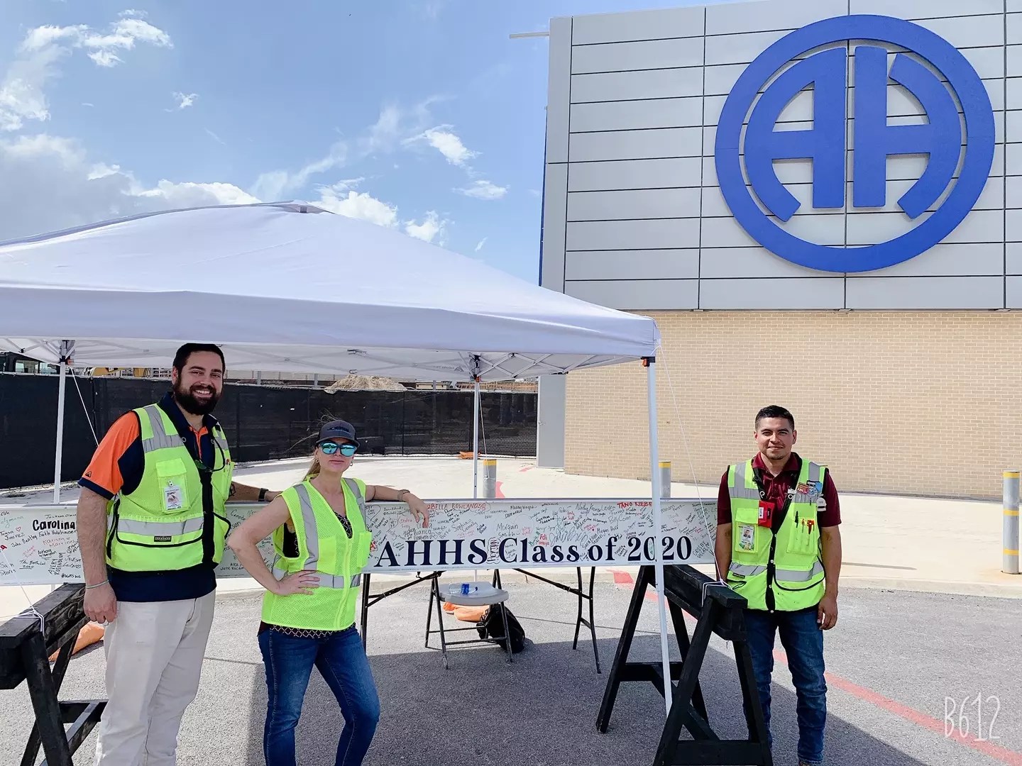 Beam Signing Alamo Heights High School Joeris General Contractors
