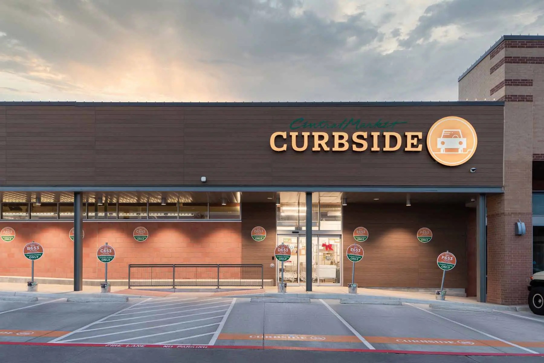 Central Market Preston Royal Joeris General Contractors