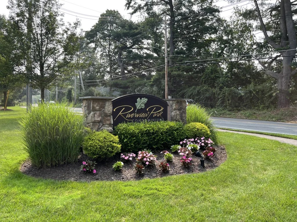 Riverview Park Luxury 55+ Community In Middleton MA