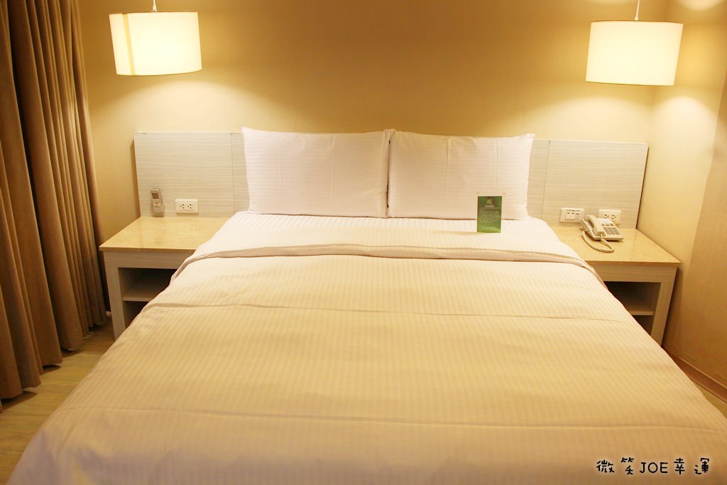 高雄住宿推薦|樂逸商旅，近六合夜市與美麗島捷運站。