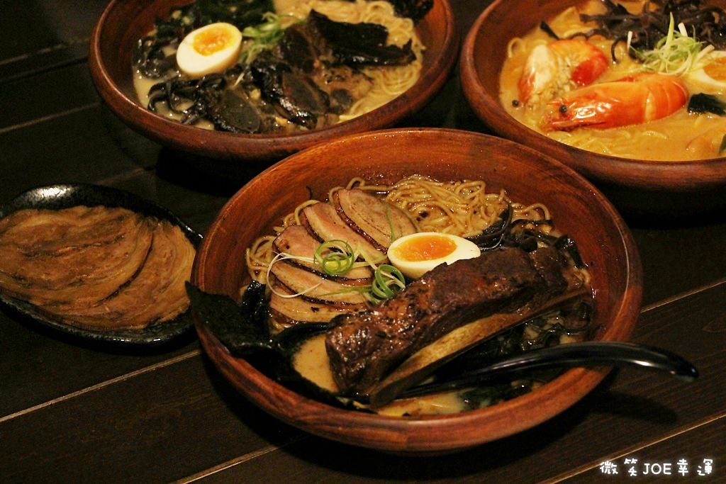 深夜食堂不用到台中市區，來到大里一樣滿足….頑者炙燒拉麵。