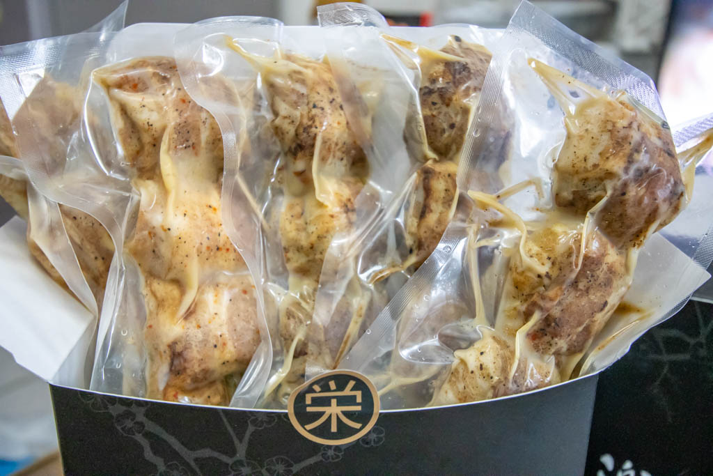 台中串燒即食包，半夜醒來也能馬上吃到專業烤的肉串。