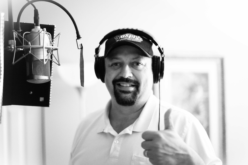 3Q7A0326 Joe Schmidt Music North Dakota Recording Artist and Farmer