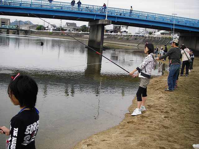 広島県釣りインストラクター連絡機構（JOFI広島） » 海田町ハゼ釣り大会 子どもまちあそびクラブ 開催