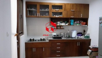 Cara membuat kabinet dapur atau biasa disebut kitchen set dari bahan triplek/multiplek/plywood. Kitchen Set Stainless Steel Jogja Kuat Dan Tahan Lama