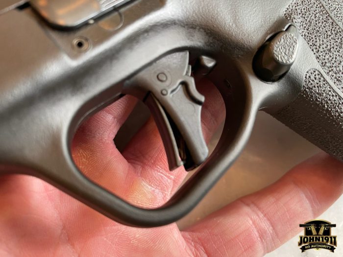 M and p shield extended slide release