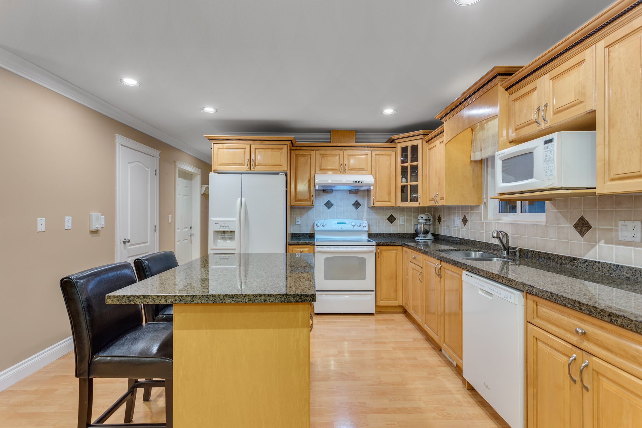 23572 112B AVENUE John Cashin Real Estate PREC