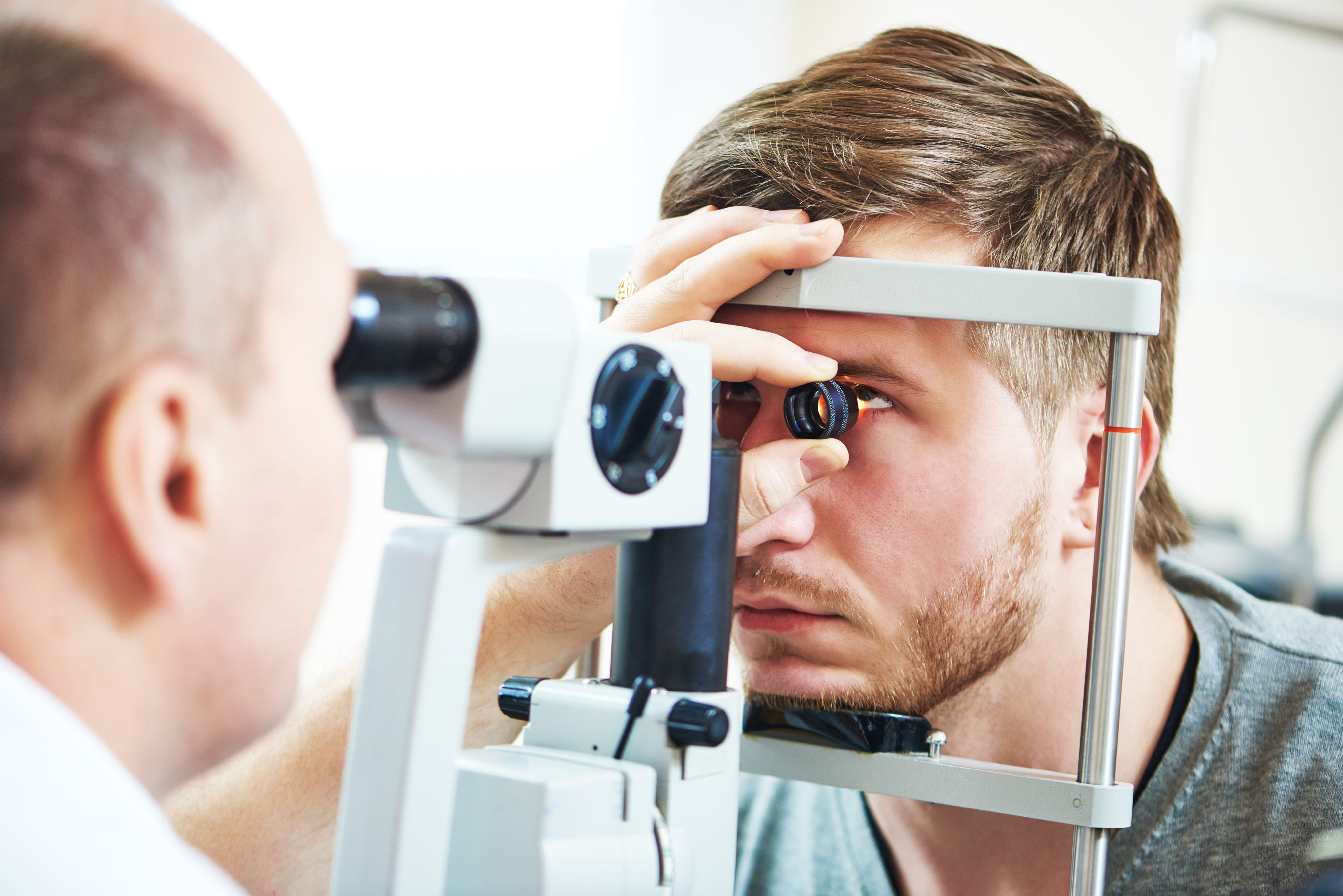 How Cornea Specialists & Ophthalmologists Treat Eye Cancers Dr. John