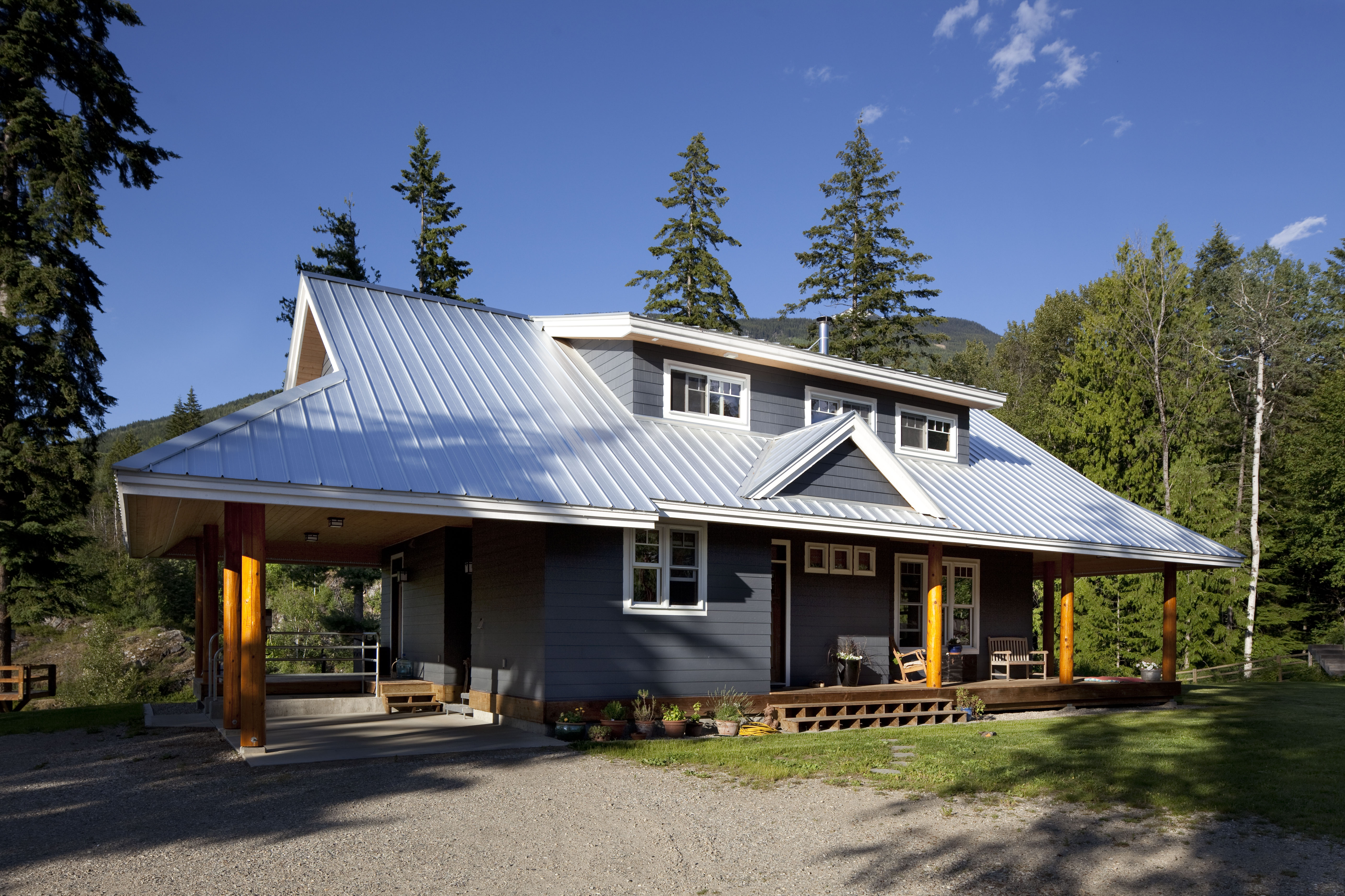 Mountain Home in Revelstoke, BC John Gower Design