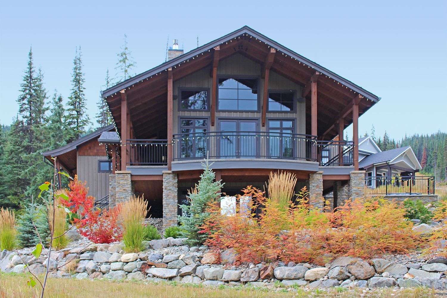 Family Retreat in Sun Peaks, BC John Gower Design