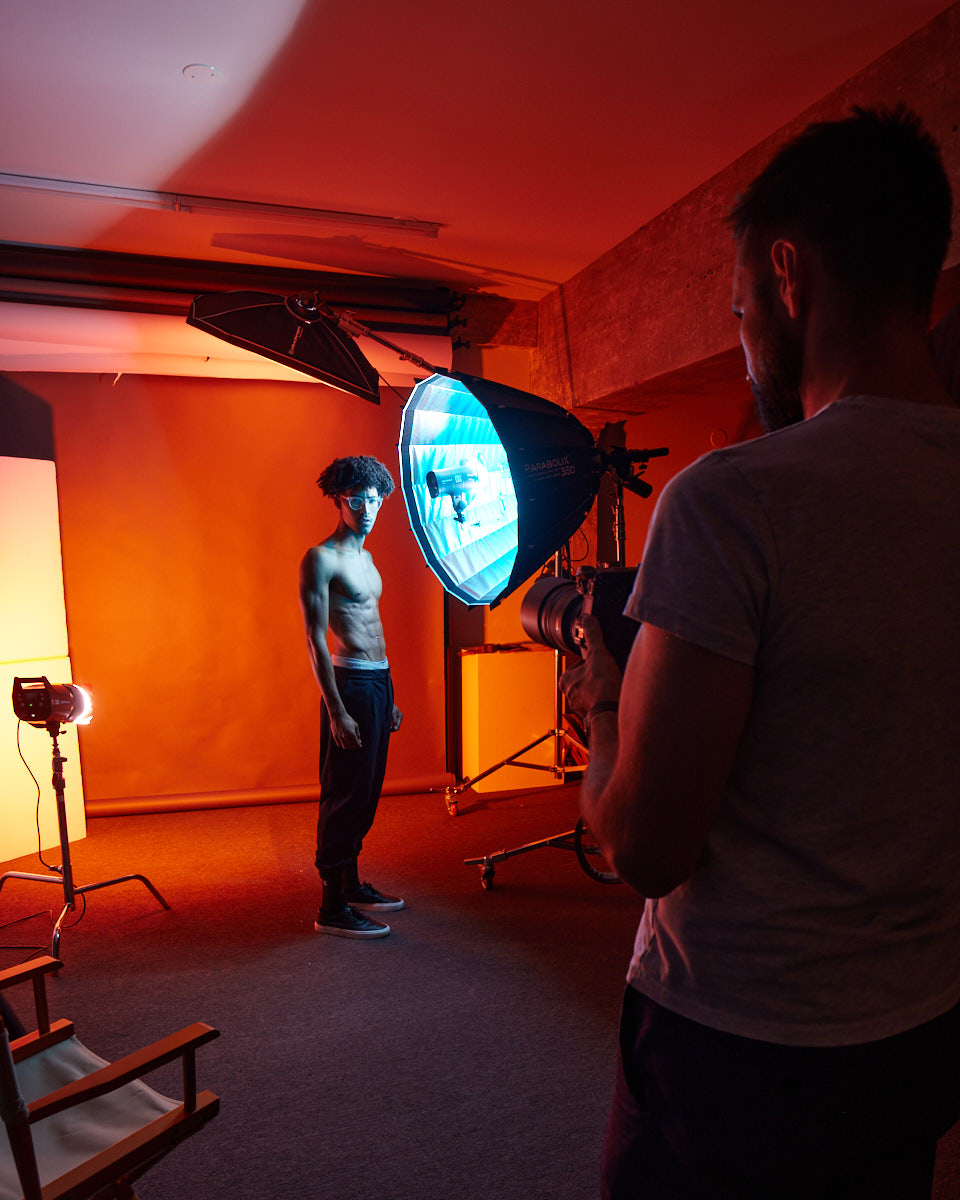 Chicago Hourly Rental Photo Studio with Gear included Chicago Photographer & Director of