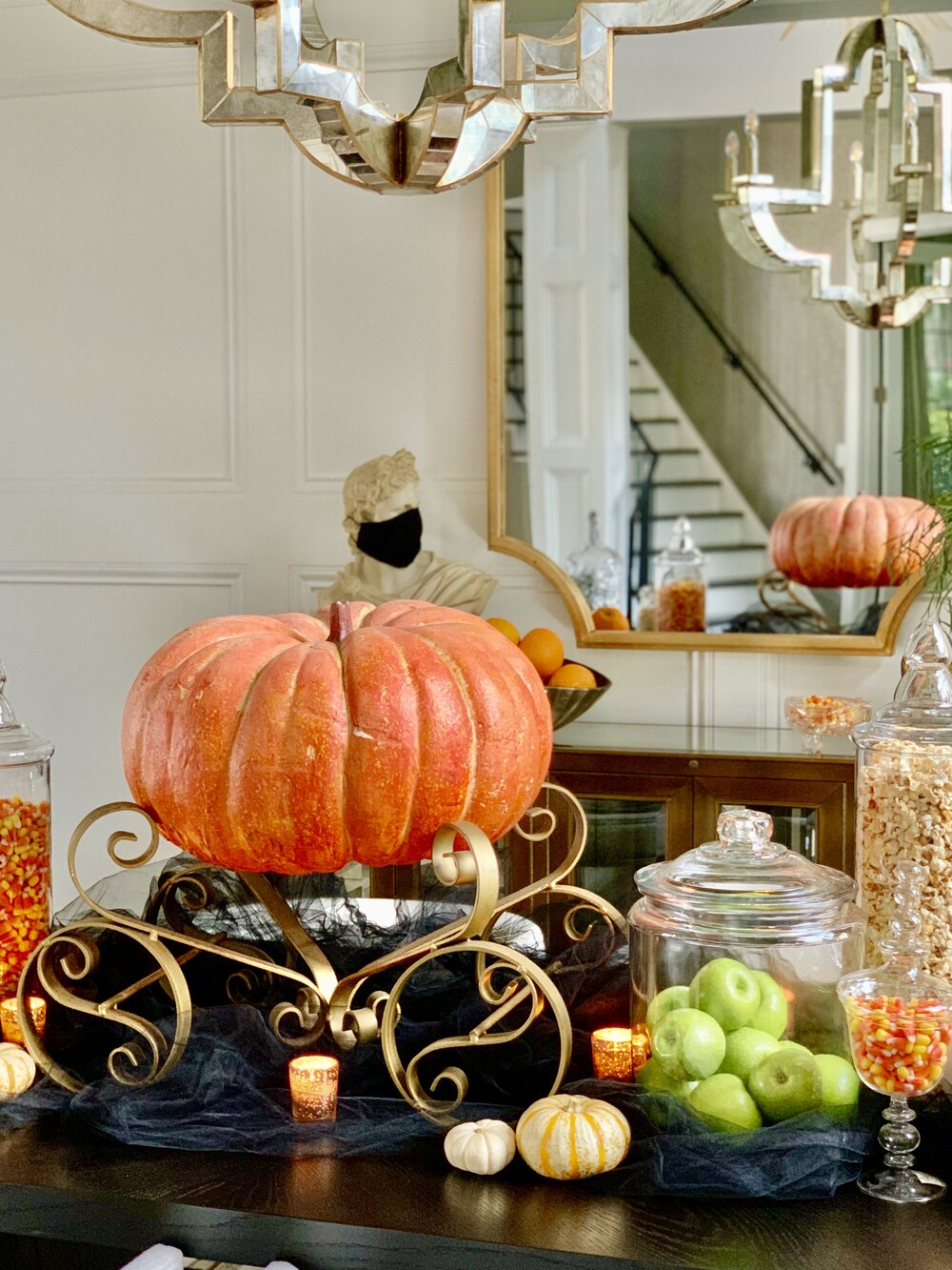 Spooky & Sophisticated A Halloween Home How To