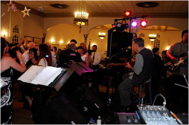 Johnny Rivers Official Website