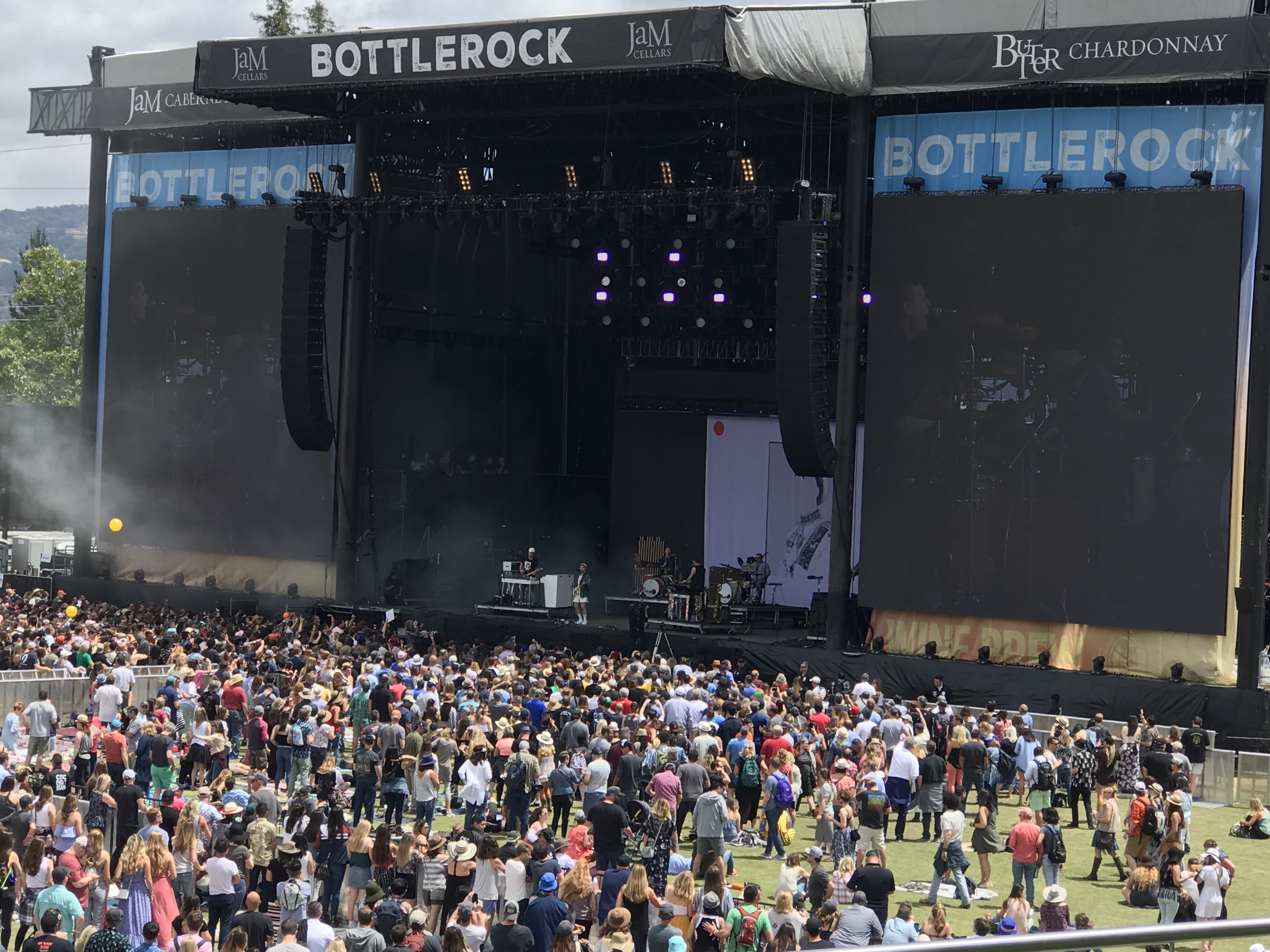 Bleacher performance BottleRock 2018 johnrieber