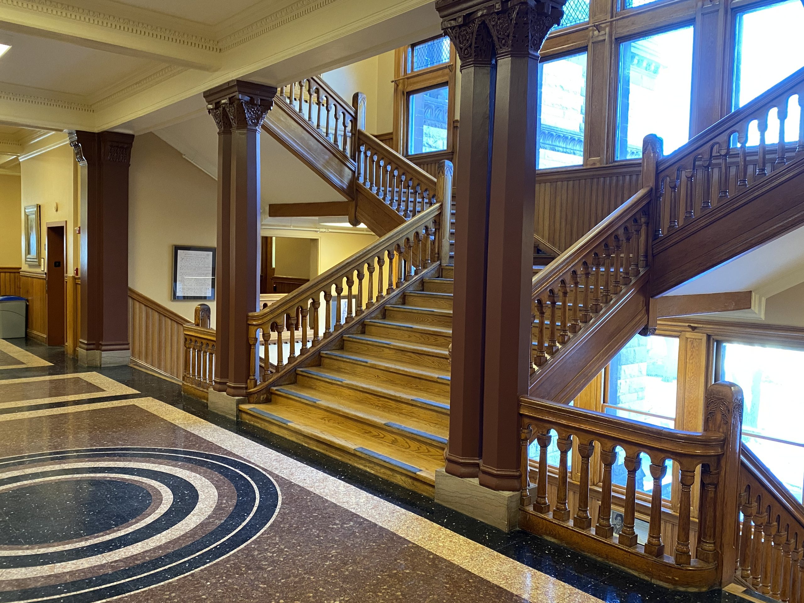 Cambridge City Hall Interior (Current) Johnson Roberts Associates