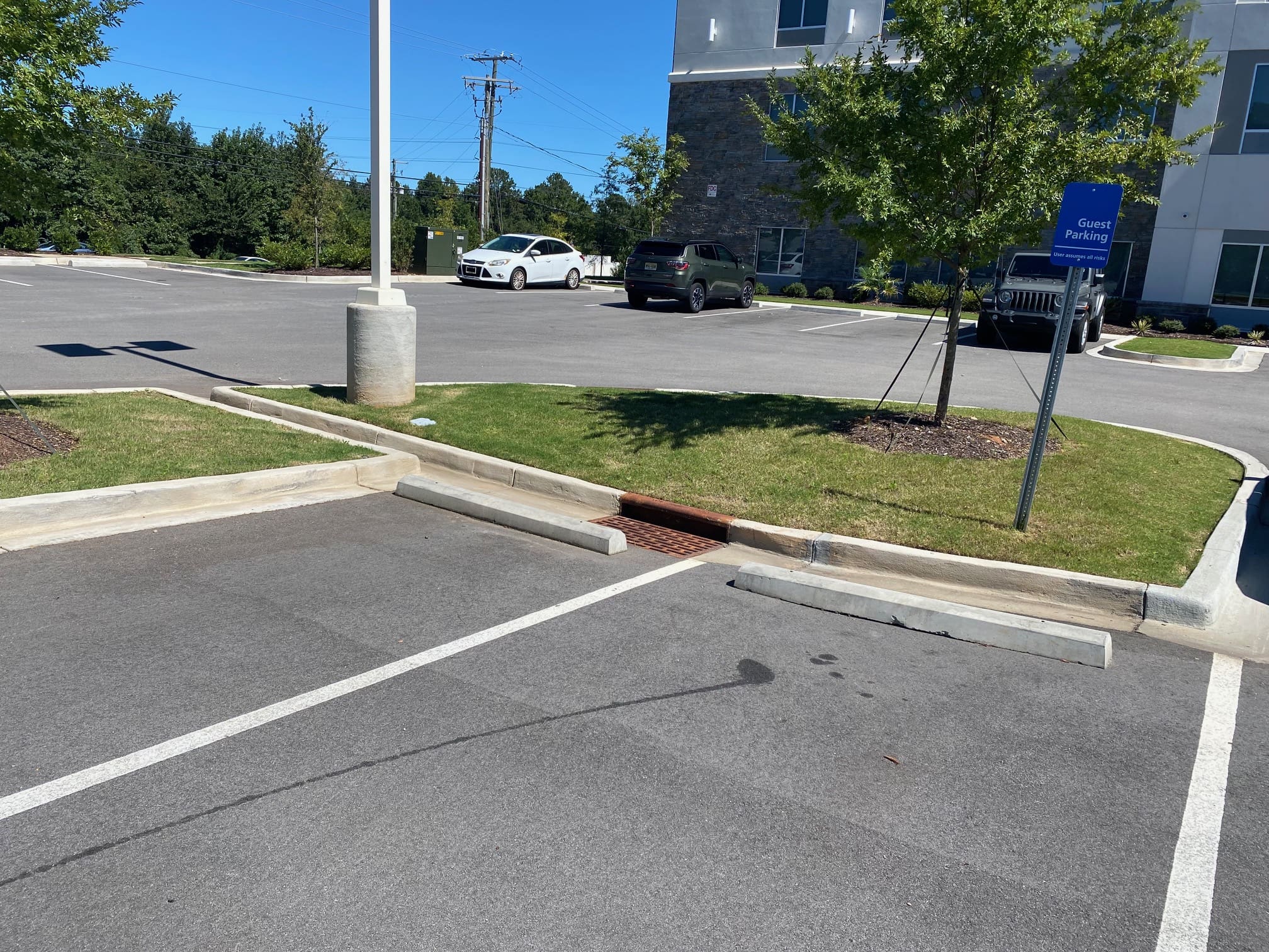 Hampton Inn and Suites Johnson & Lesley Construction Company, Inc.