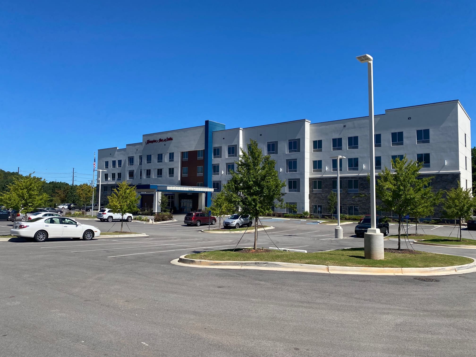 Hampton Inn and Suites Johnson & Lesley Construction Company, Inc.