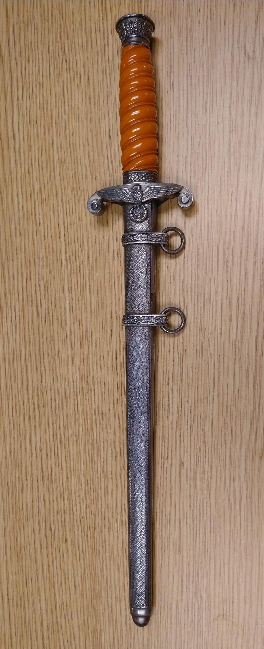 Johnson Reference Books & Militaria