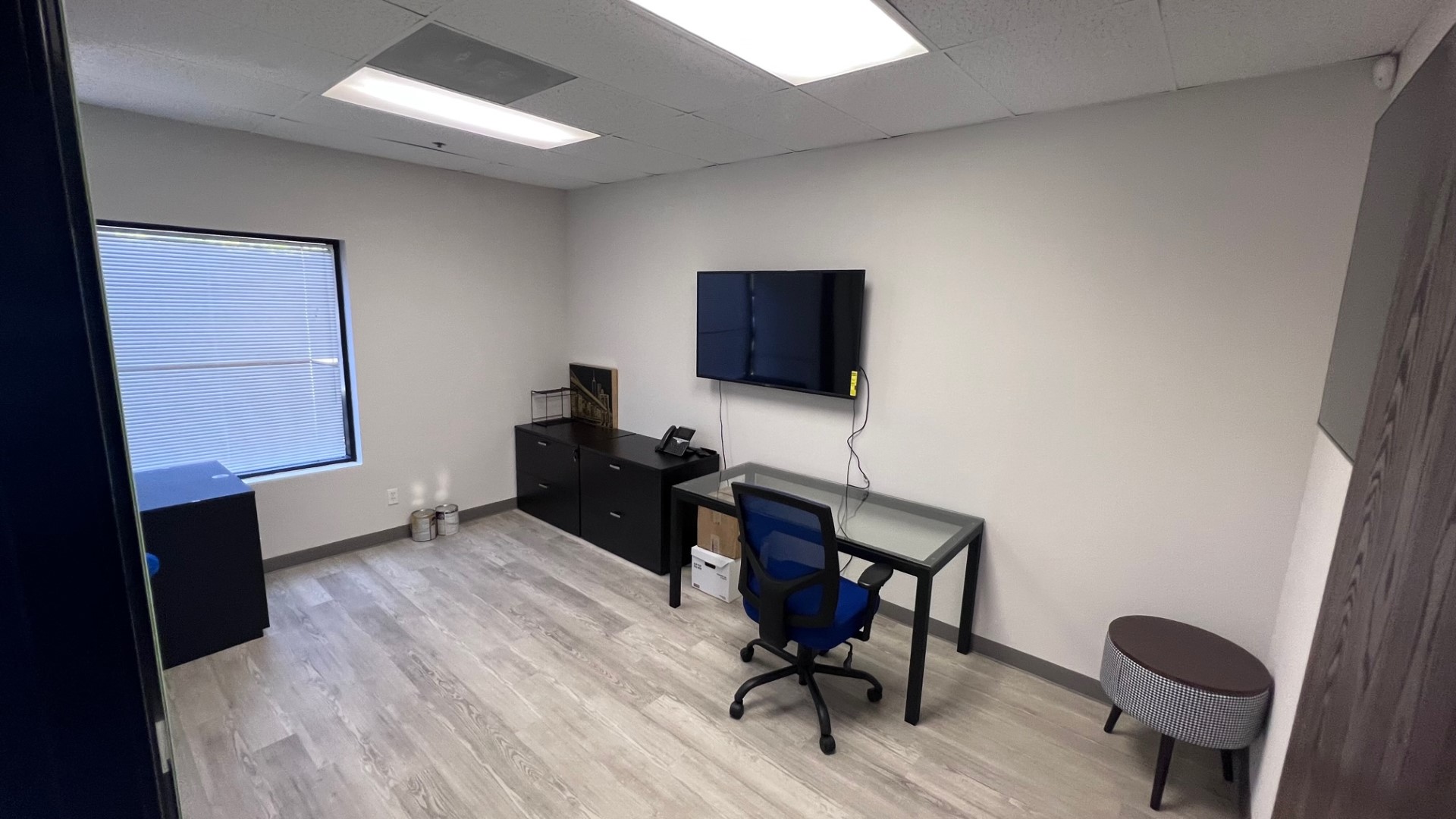 946 Calle Amanecer, Suite L & M Johnston Pacific Commercial Real Estate