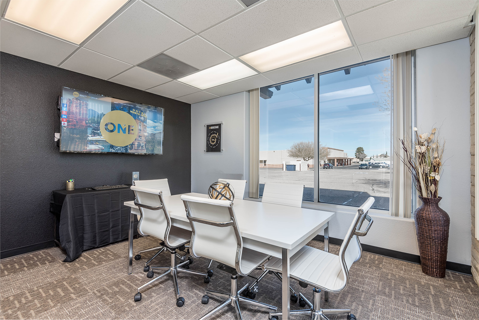 Real Estate Brokers Kingman AZ Realty ONE Group Mountain Desert