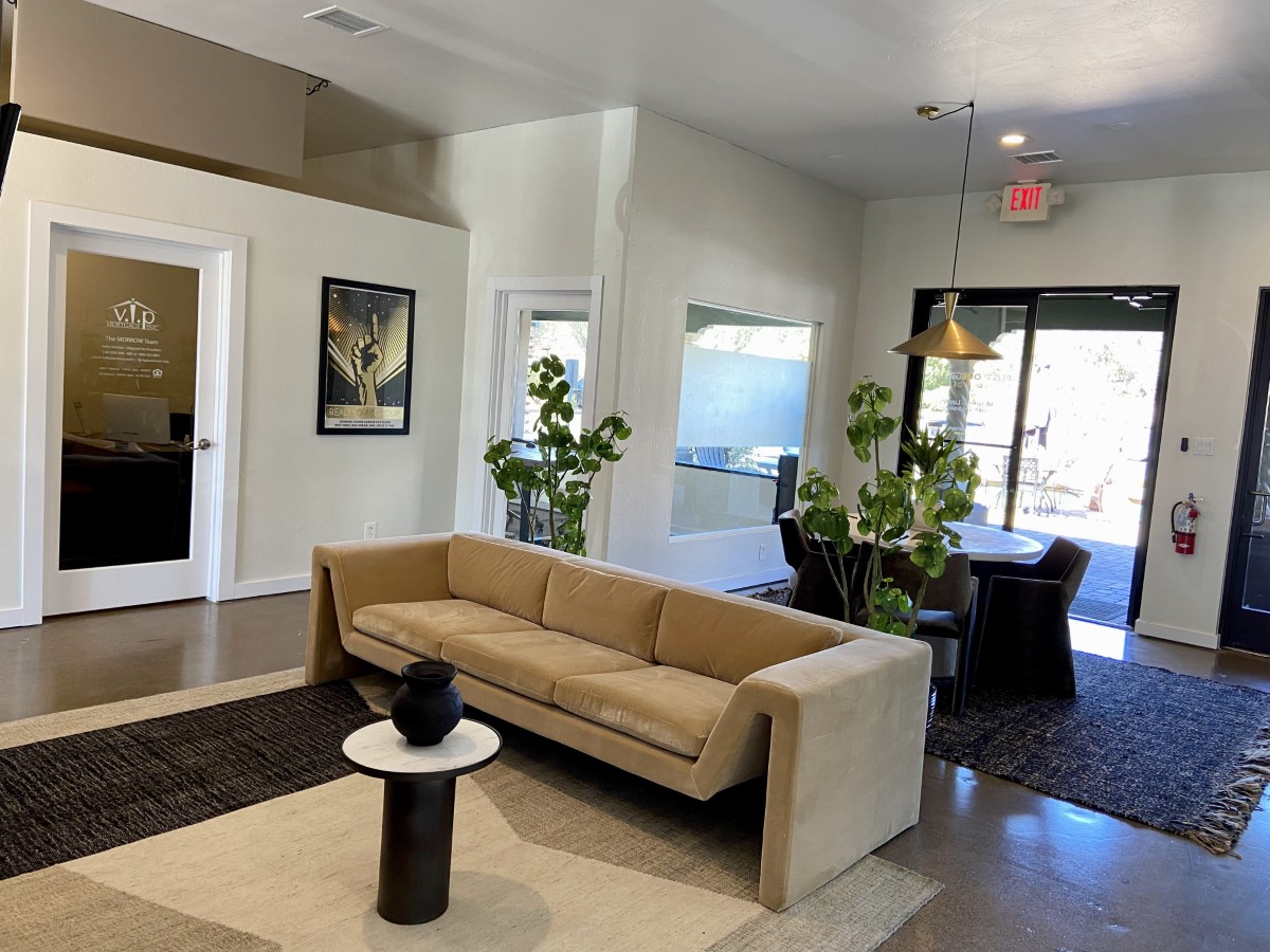 Real Estate Brokers Sedona Realty ONE Group Mountain Desert