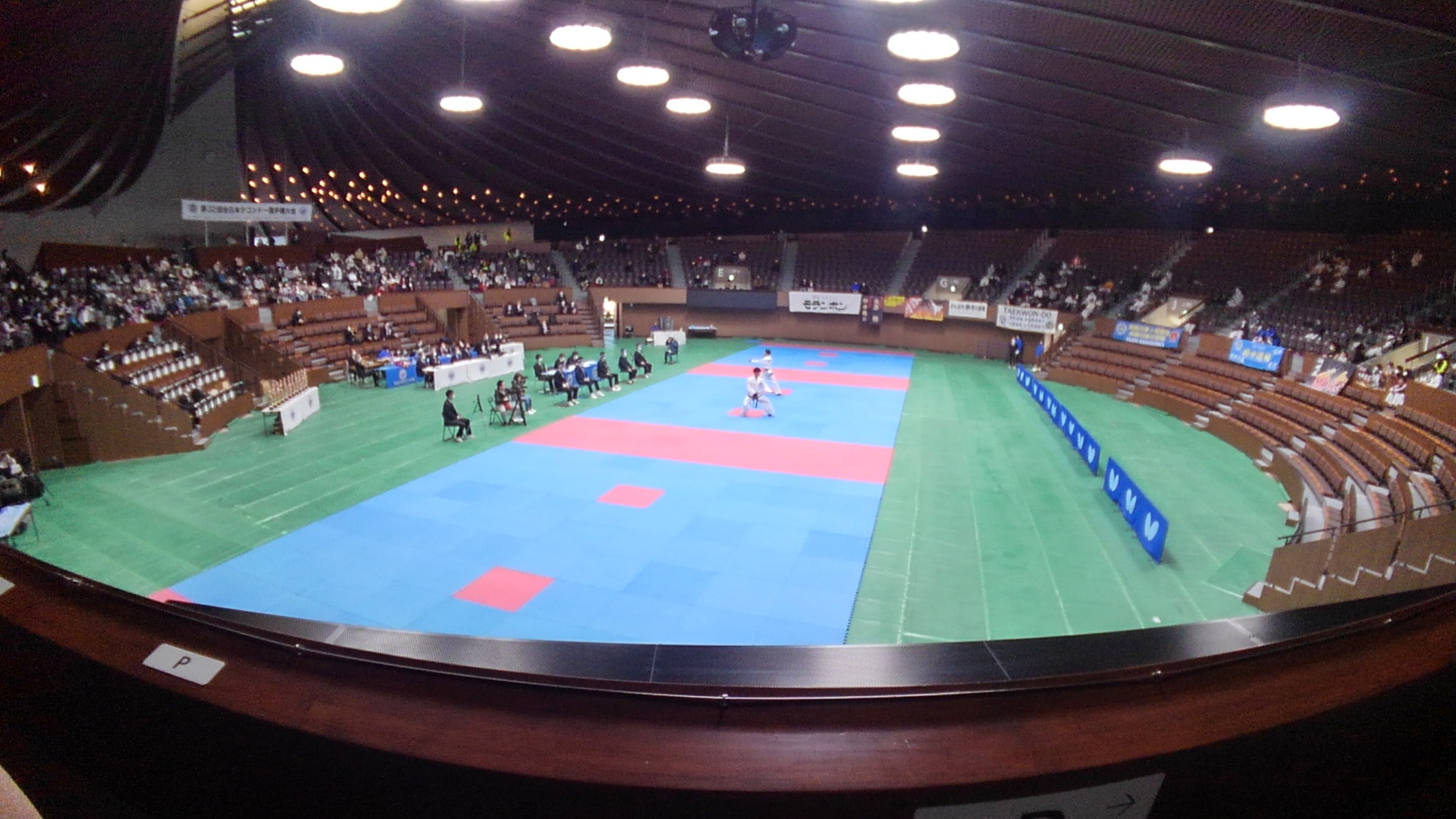 代々木第二体育館にてジョイントマットがレンタルされました。 関東最安！東京ジョイントマットレンタル