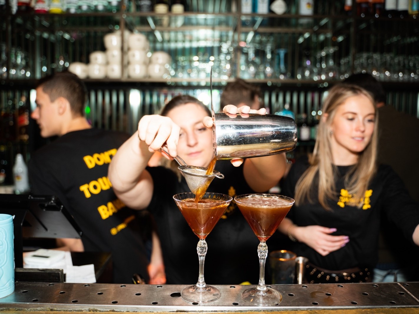 Cocktail + Pub Crawl Combo Ultimate Party Experiences